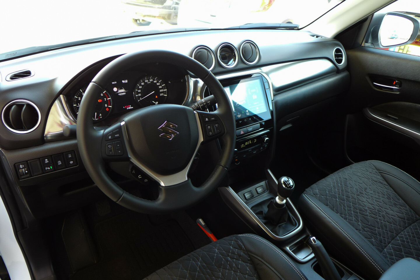 Suzuki-Vitara-7