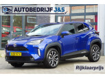 Toyota-Yaris Cross-0