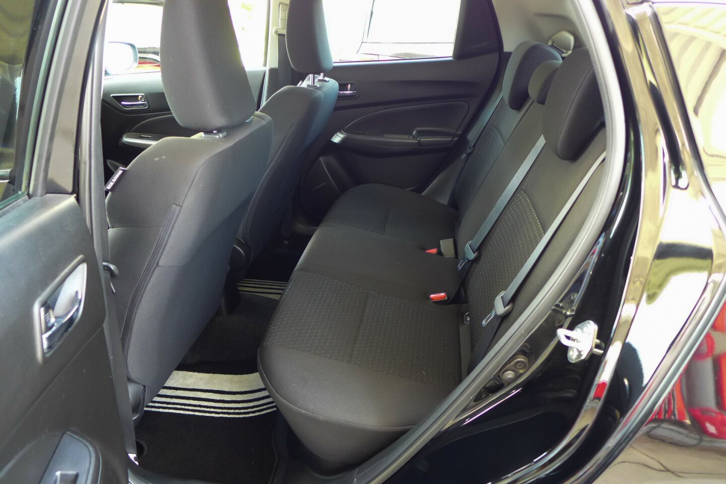 Suzuki-Swift-10