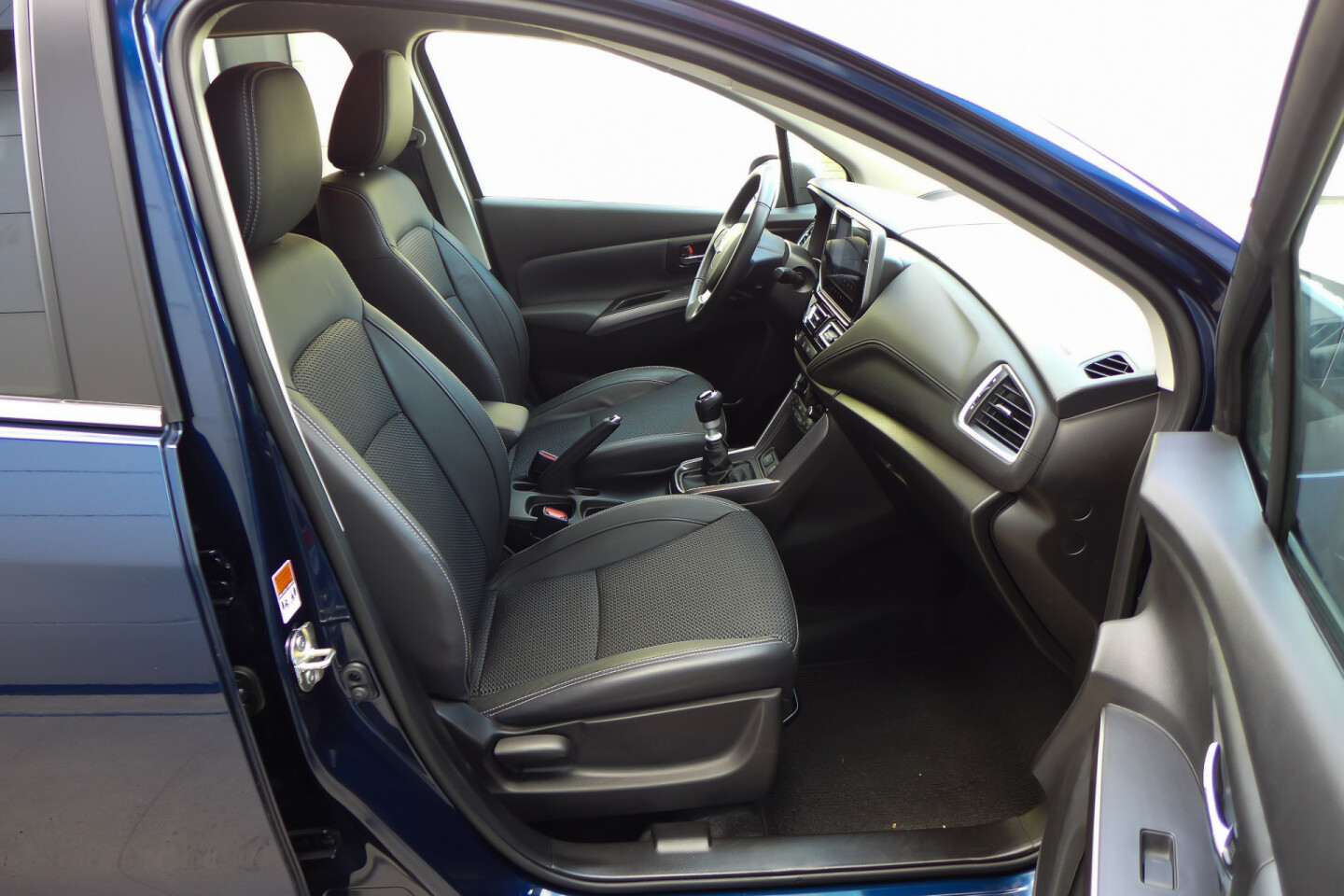Suzuki-S-Cross-11