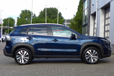 Suzuki-S-Cross-4