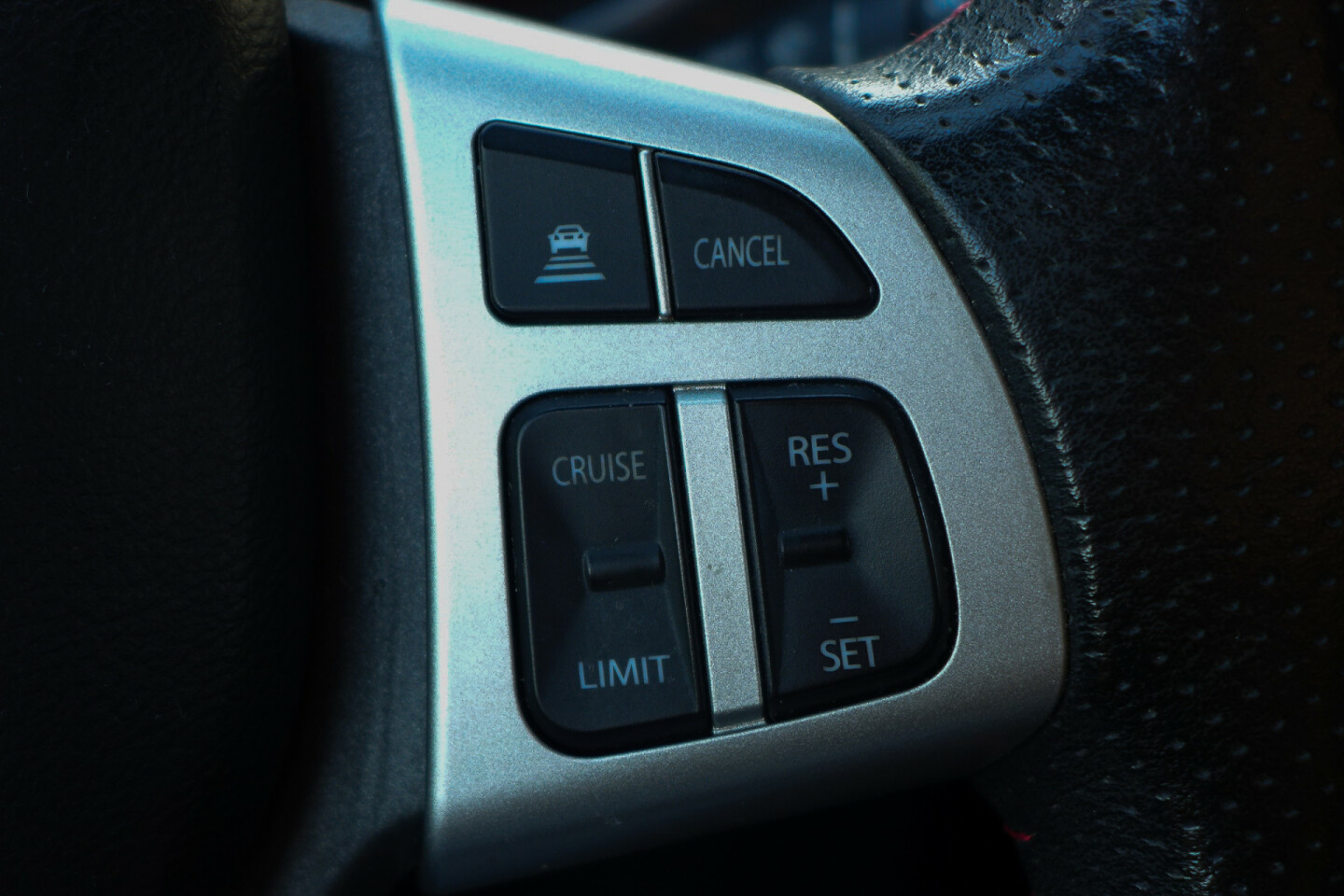 Suzuki-Vitara-24