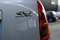 Suzuki-SX4-31