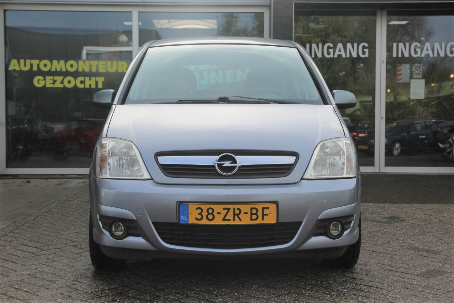 Opel-Meriva-1