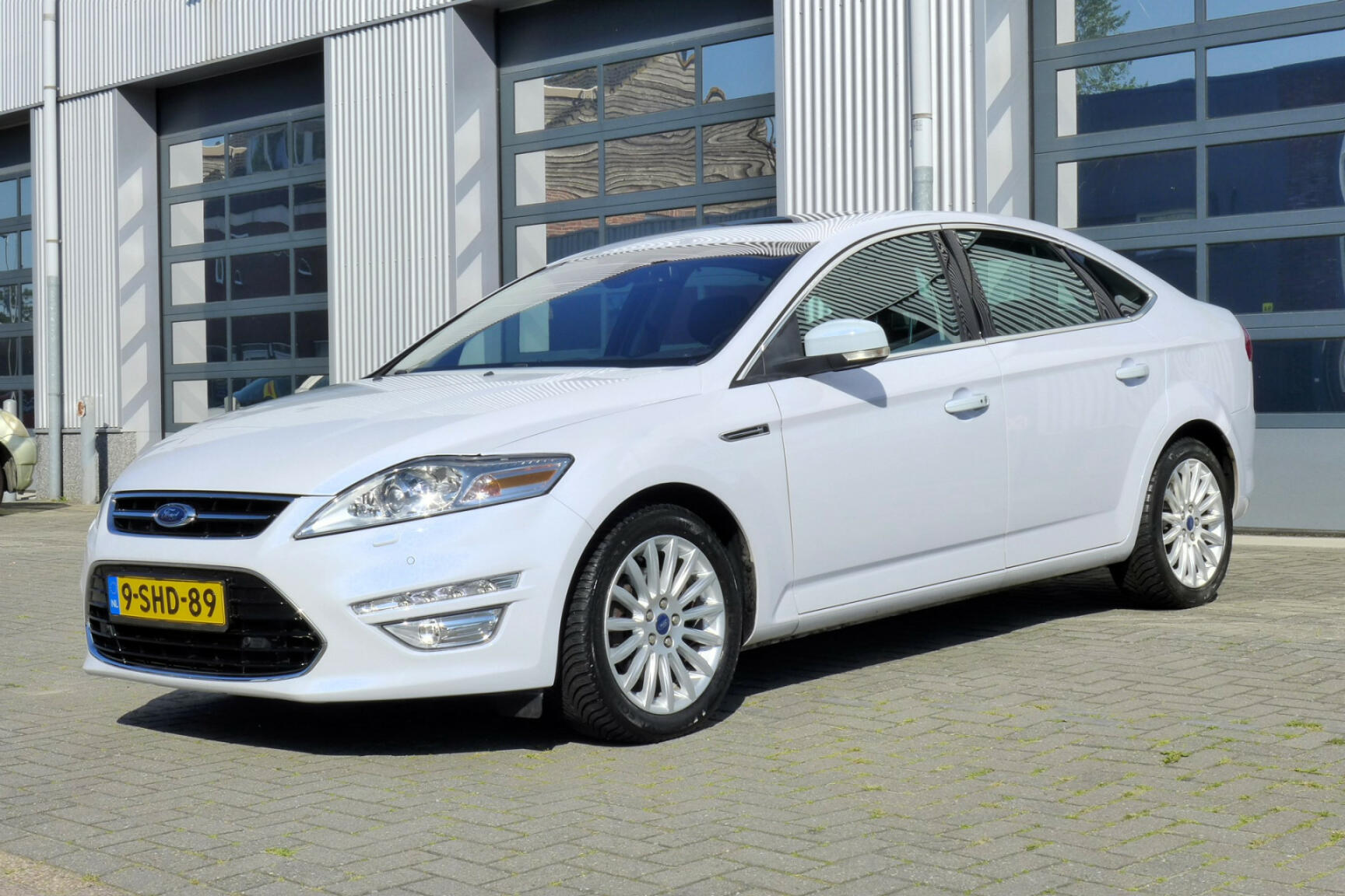Ford-Mondeo-1